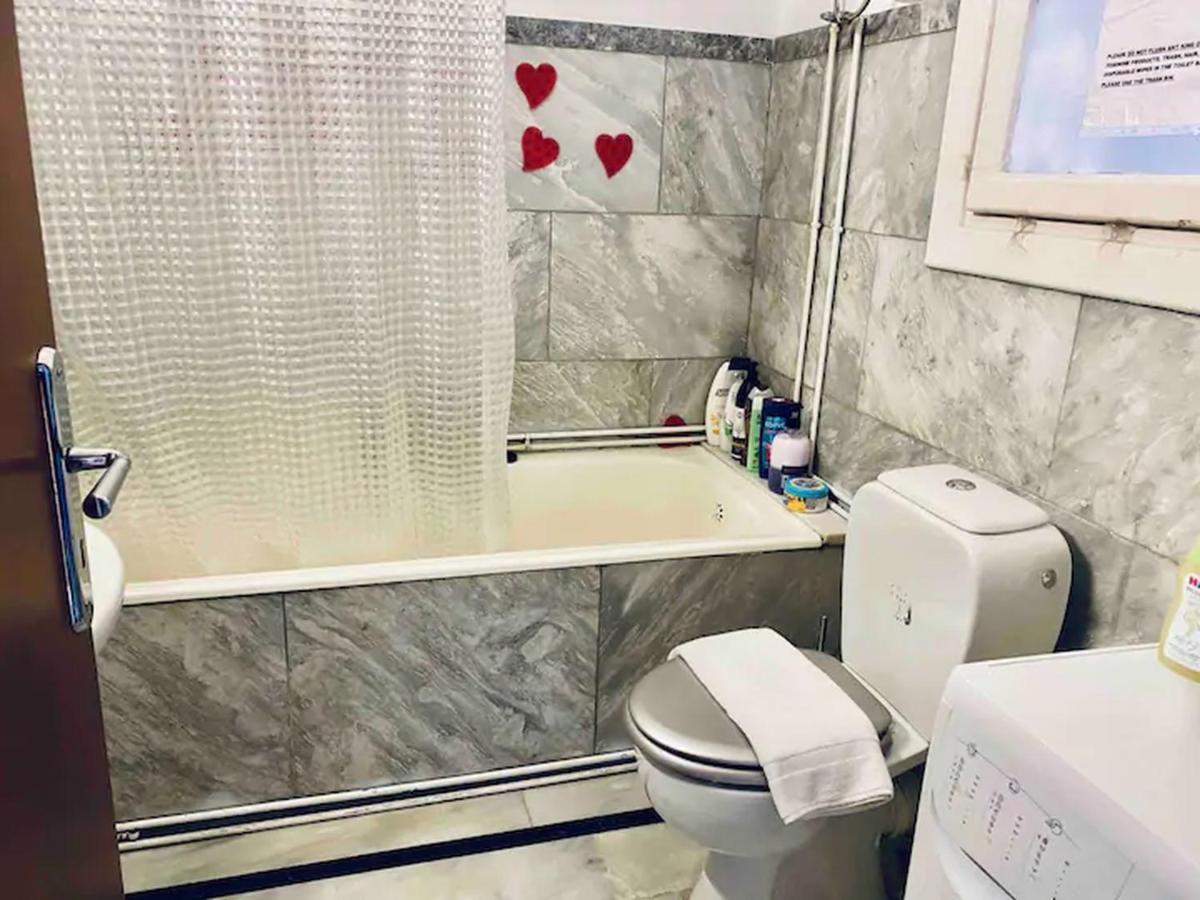 Апартаменты 4Bdr Amazing Spacious Full Apt In Plaka Афины Экстерьер фото