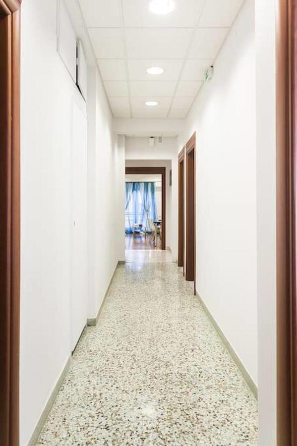 Апартаменты 4Bdr Amazing Spacious Full Apt In Plaka Афины Экстерьер фото